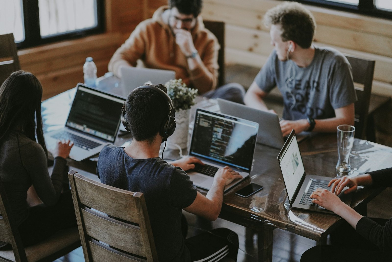 Consulting team meeting